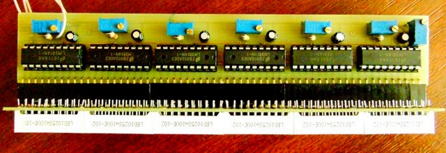 проверенный светодиодный индикатор сигнала на 120 led элементах, основа - микросхемы LM3914