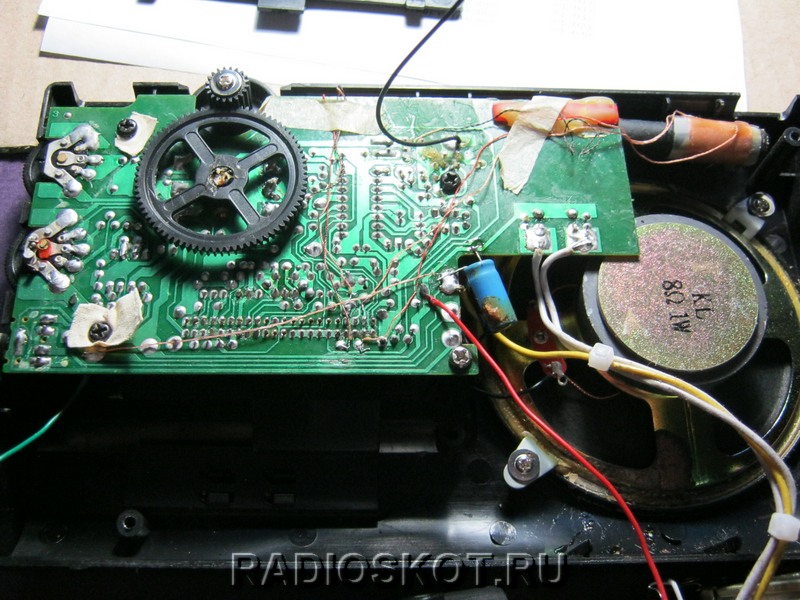 Радиовещательный приёмник SIESTA p-1012c - разборка